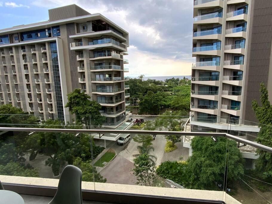 Ma Roberta - Luxurious Tambuli 2 Bed Room Unit Lapu-Lapu City Bagian luar foto